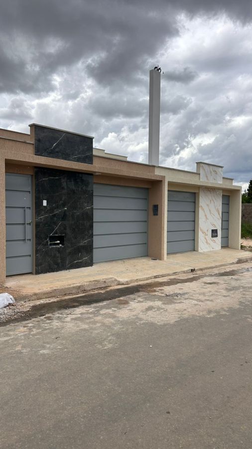 Casa Geminada - Venda - Renato Magalhas - Vit�ria da Conquista - BA